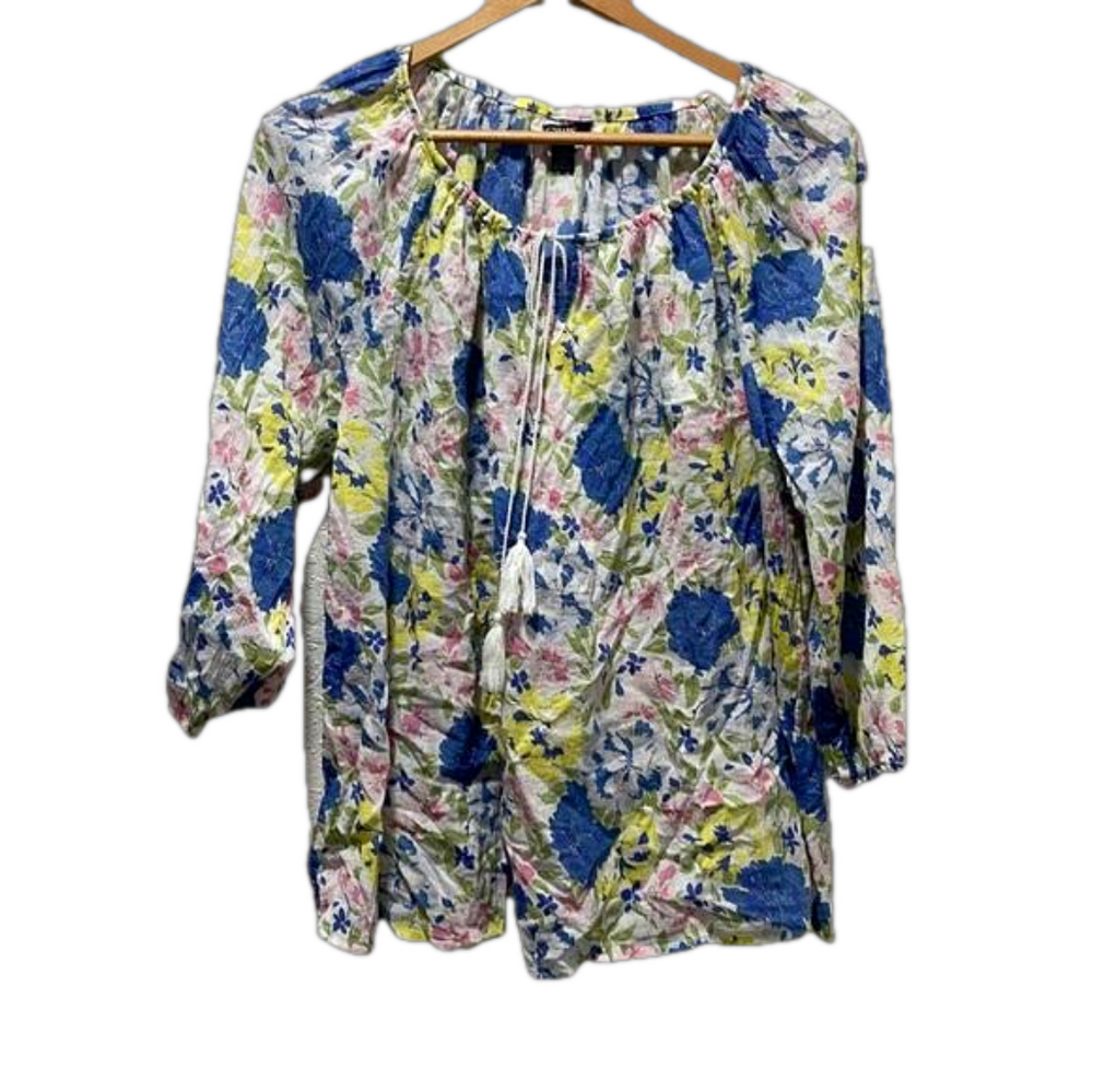 Chaps denim floral  blue white top size L GUC…